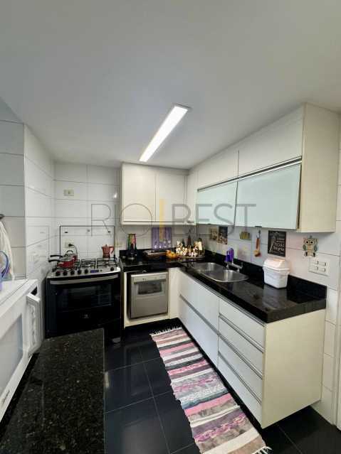 Ótima localização - Barra Peninsula Gauguin 3 suites varanda gourmet com churrasqueira - BTAP30128