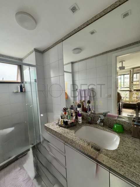 Ótima localização - Barra Peninsula Gauguin 3 suites varanda gourmet com churrasqueira - BTAP30128