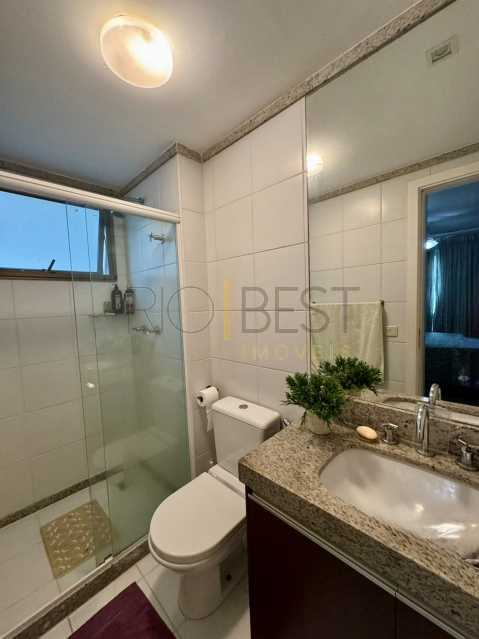 Ótima localização - Barra Peninsula Gauguin 3 suites varanda gourmet com churrasqueira - BTAP30128