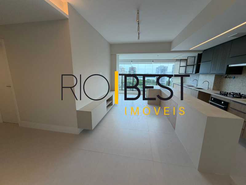 c05ebd76-a66d-4c78-833d-4cf528 - 12