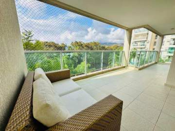 Imperdível - Barra da Tijuca Le Parc 4 quartos sendo 2 suites - BTAP30140