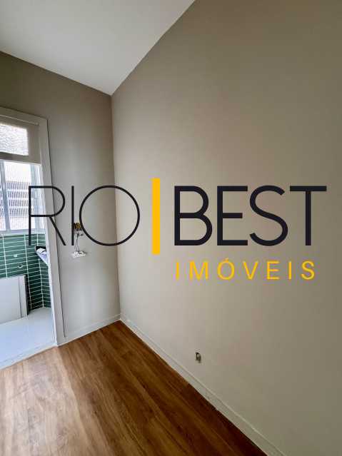 Imperdível - Botafogo Rua Lauro Muller ÓTIMA OPORTUNIDADE DE MORADIA E INVESTIMENTO lindo apartamento reformado 1 suite - BTAP10006