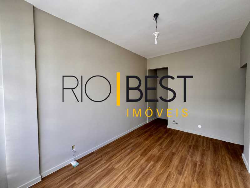 Imperdível - Botafogo Rua Lauro Muller ÓTIMA OPORTUNIDADE DE MORADIA E INVESTIMENTO lindo apartamento reformado 1 suite - BTAP10006