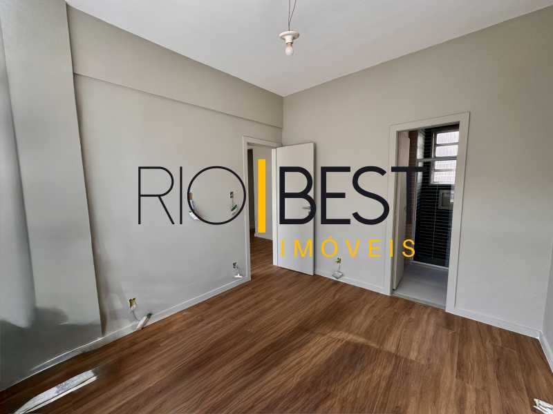 Imperdível - Botafogo Rua Lauro Muller ÓTIMA OPORTUNIDADE DE MORADIA E INVESTIMENTO lindo apartamento reformado 1 suite - BTAP10006