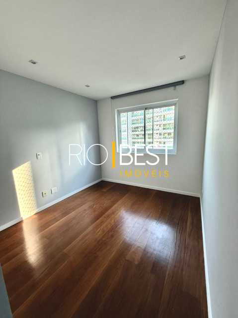 Imperdível - Barra Península Saint Martin 4 suítes lindo apartamento - BTAP40152