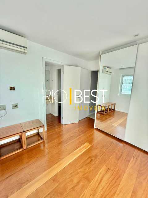 Imperdível - Barra Península Saint Martin 4 suítes lindo apartamento - BTAP40152