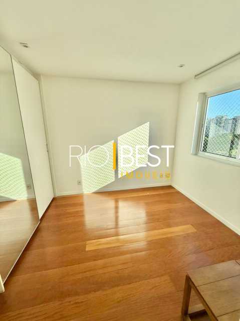 Imperdível - Barra Península Saint Martin 4 suítes lindo apartamento - BTAP40152