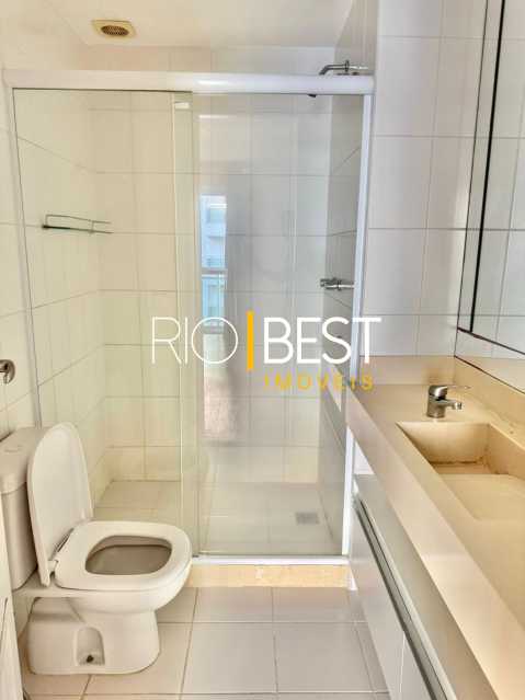 Imperdível - Barra Península Saint Martin 4 suítes lindo apartamento - BTAP40152