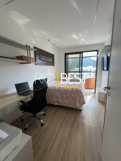 b4e260d7-acc1-4a76-b1a0-15cb8c - 18