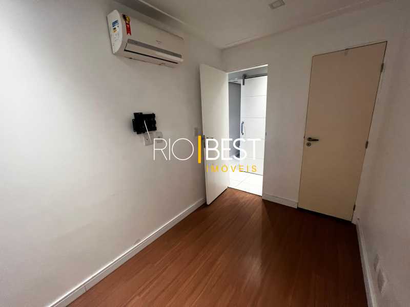 e0f458de-fde1-49ad-a069-93ba92 - 17