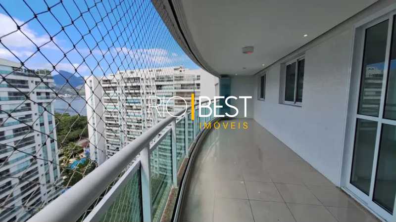 2f273513-c8d6-4d8e-bc82-3ba222 - 2