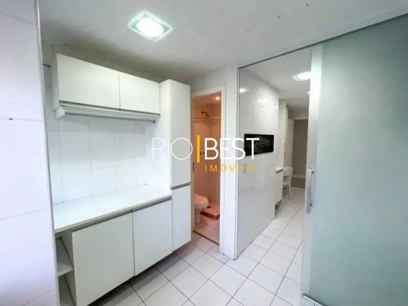 bc42591c-f716-49bd-b7b3-53c560 - 22