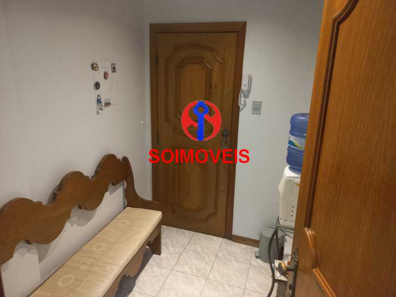 Hall - 15