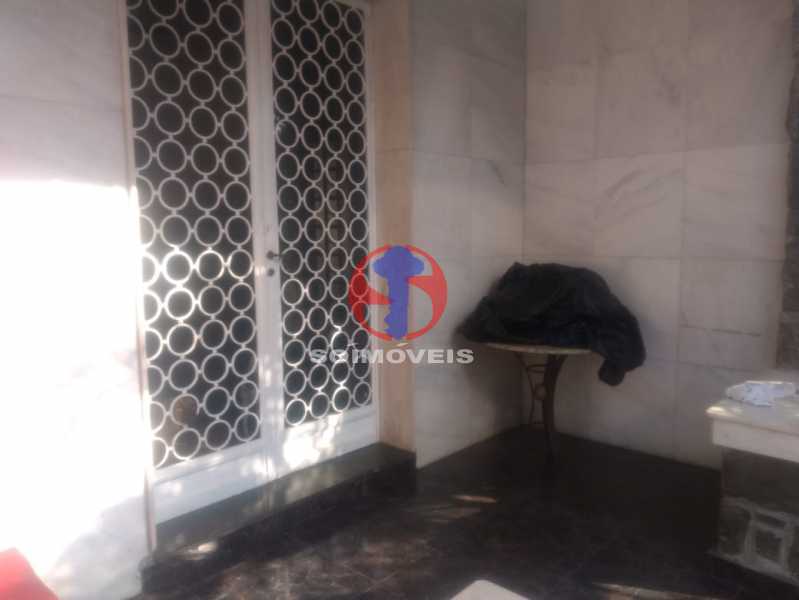 HALL/ VARANDA - 22