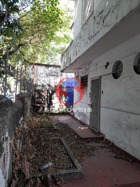FACHADA - 2