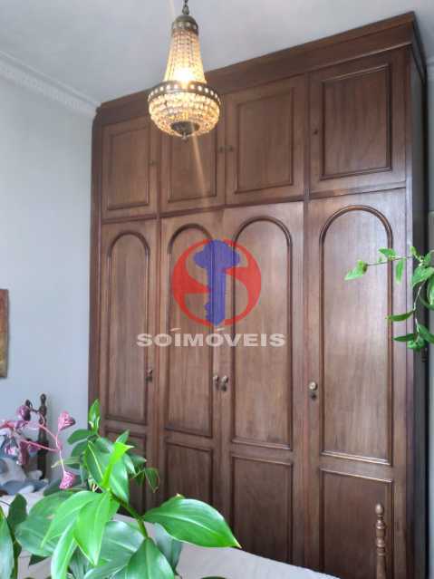 QUARTO - 8