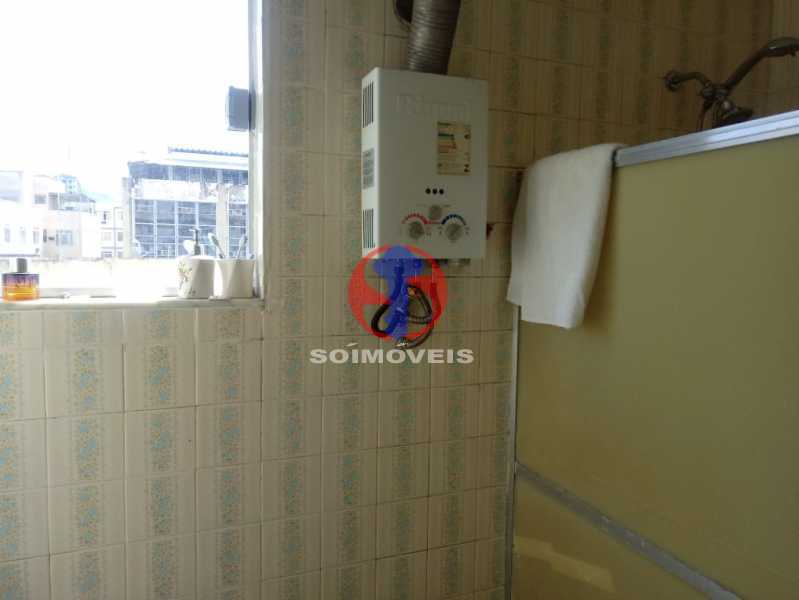BANHEIRO SOCIAL - 6
