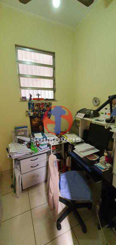 PEQUENO QUARTO NO 1 PISO - 9