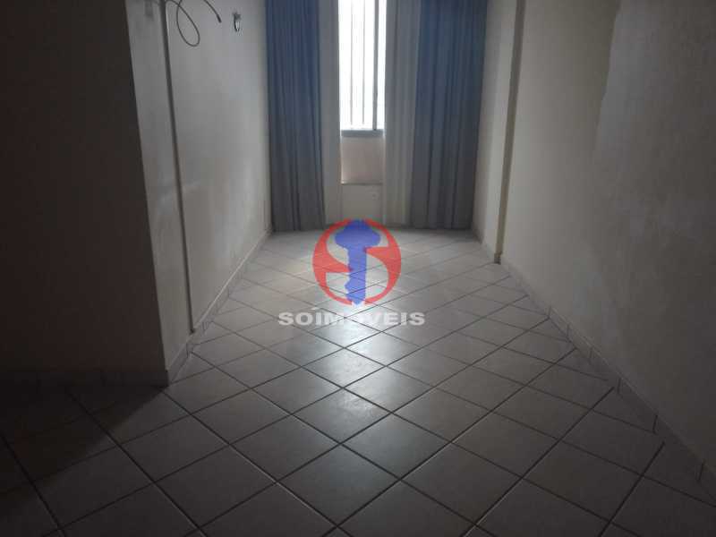 Suite - 8