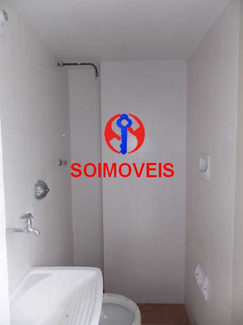 ÁREA DE SERVIÇO 01 - 16