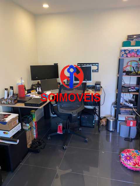 WhatsApp Image 2023-12-04 at 1 - 7
