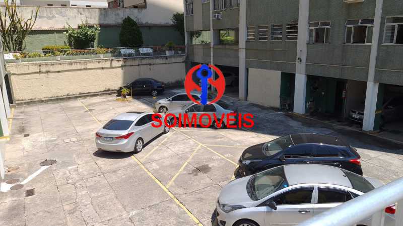 ESTACIONAMENTO - 24