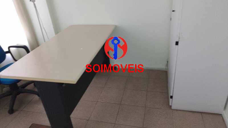 CONSULTÓRIO 1 - 13