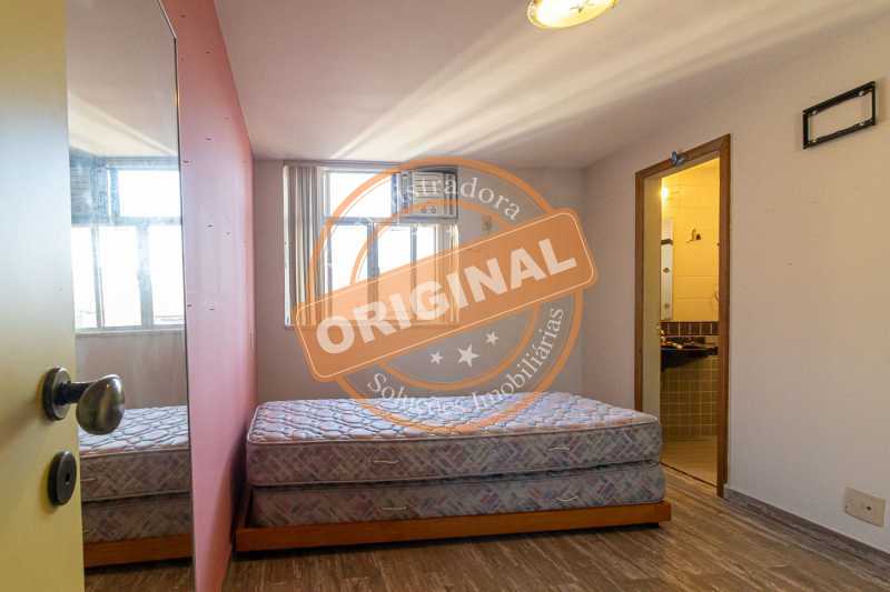 Quarto 4 - 13