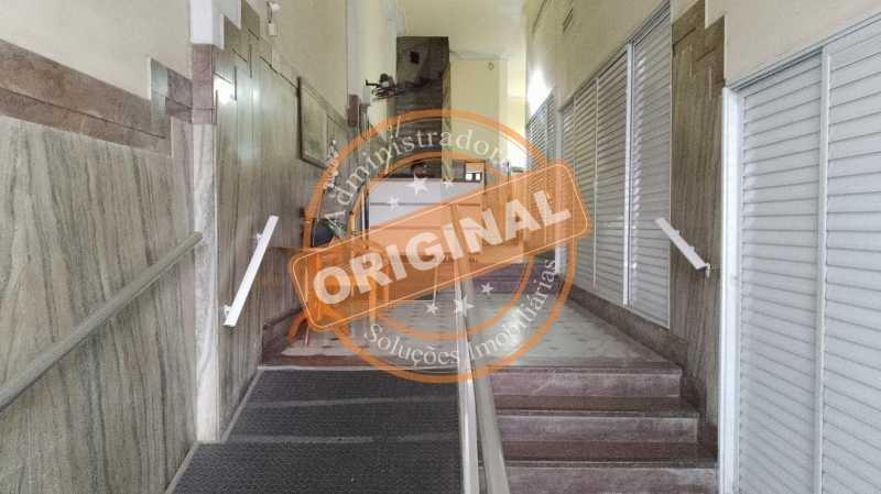 HALL DE ENT. - 23