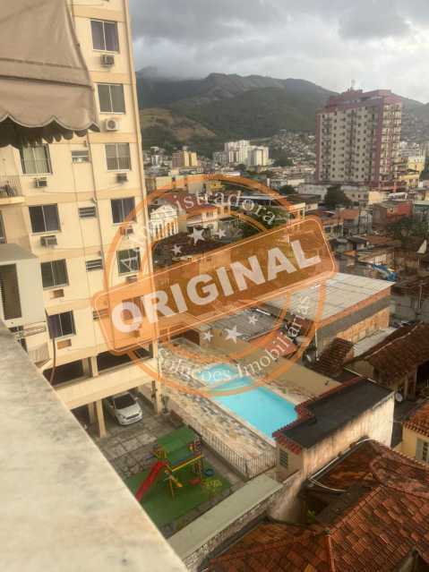 vista de cima da piscina. - 15