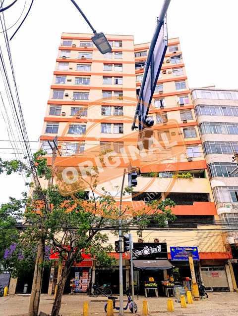 frente do prédio. - 1