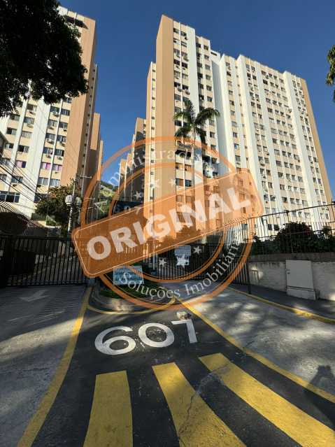 entrada do prédio. - 1