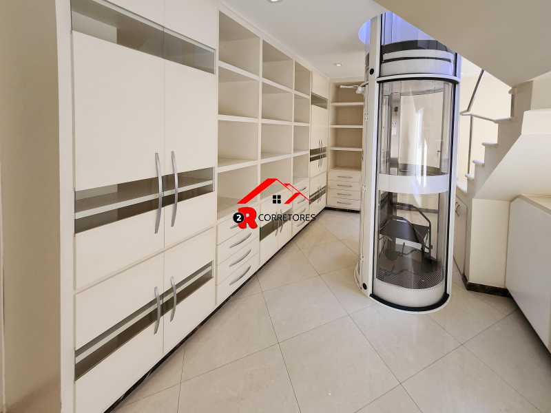 Conheça 7a56a74f-9006-489a-a201-d12545 do imóvel - Apartamento duplex, 469 m2, 5 quartos, sendo 4 suítes, 4 vagas de garagem, jardim Oceânico, Barra da Tijuca. - VAND.DUPLEX.BARRAJR - 11 7a56a74f-9006-489a-a201-d12545 - 11