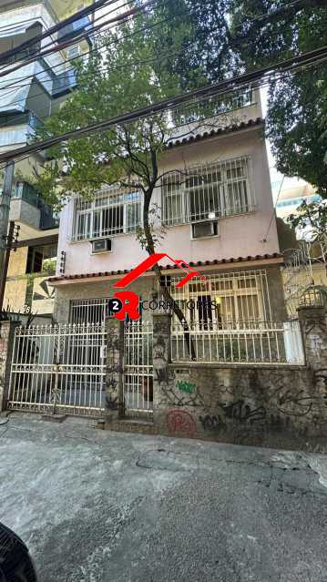 Conheça 1. do imóvel - Tijuca, casa triplex, 4 quartos, sendo 2 suítes, terraço, Carmela Dutra. - HPCTIJUCADOUG001 - 1 1. - 1
