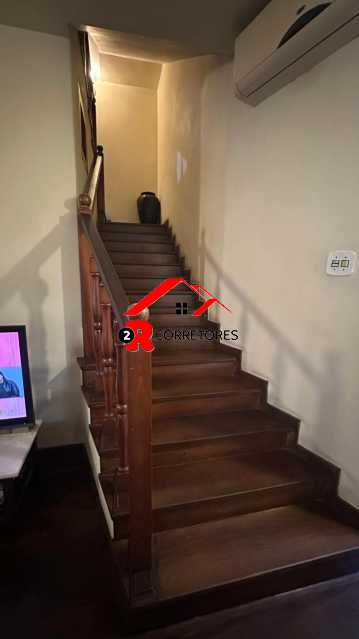 Conheça 17. do imóvel - Tijuca, casa triplex, 4 quartos, sendo 2 suítes, terraço, Carmela Dutra. - HPCTIJUCADOUG001 - 17 17. - 17