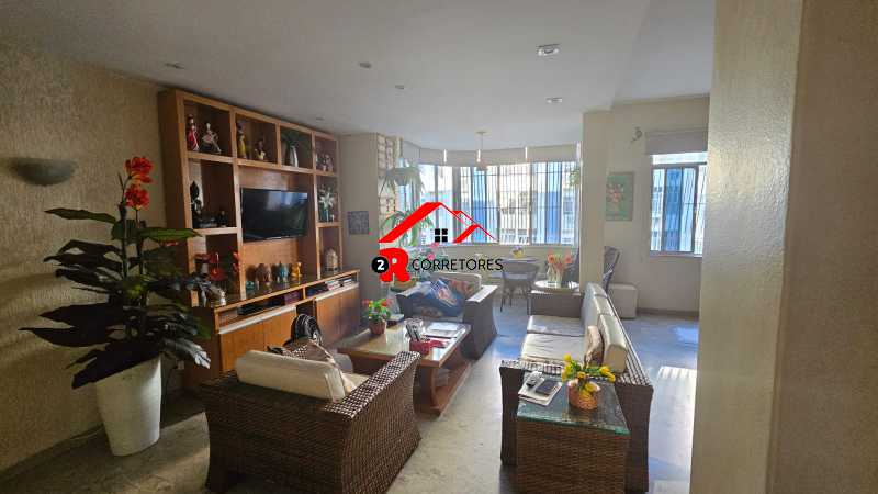 Conheça 1. do imóvel - Rio de Janeiro, Copacabana, 3 quartos sendo transformado para 2 quartos, frente, 120m², Posto 4. - HPCCOPAFACEB001 - 1 1. - 1