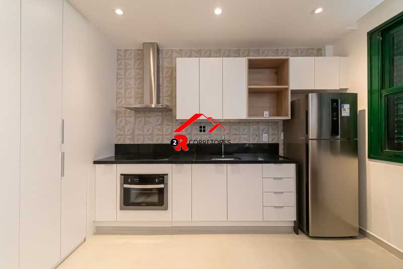 Conheça 9 do imóvel - Rio de Janeiro, Copacabana, Quarto/Sala, Lateral, 33,89 m², Bairro Peixoto. - HPCVAZIOPEIXOTOIX - 9 9 - 9