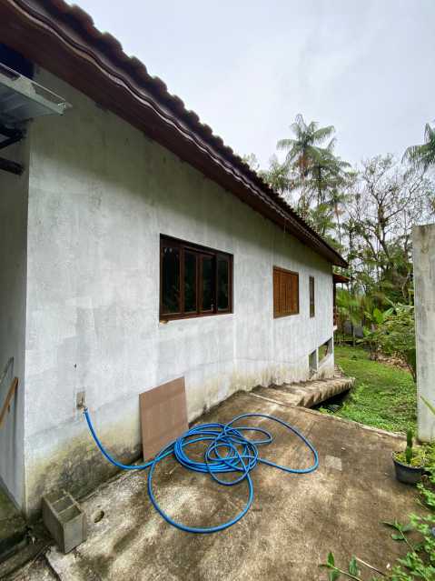 29811efa-10f3-44eb-8a80-e5a017 - 12