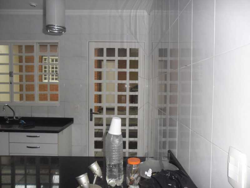 39f3d31d-194d-b725-6199-debb92 - 14