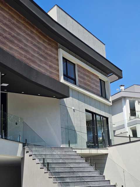 Conheça 439594df-49de-4cbc-81a9-a970e7 do imóvel - Casa em Condomínio 4 quartos à venda Residencial Real Park, Arujá - R$ 3.100.000 - BICN40012 - 13 439594df-49de-4cbc-81a9-a970e7 - 13