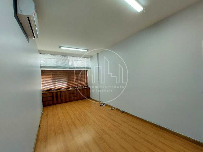 c830d2bd-8e4e-4fb1-94c7-e73ea1 - 7
