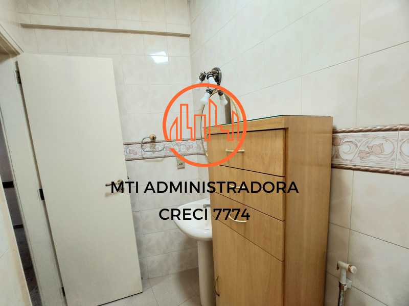 cdb79f5a-b25b-4e83-99ea-bdc5e4 - 17