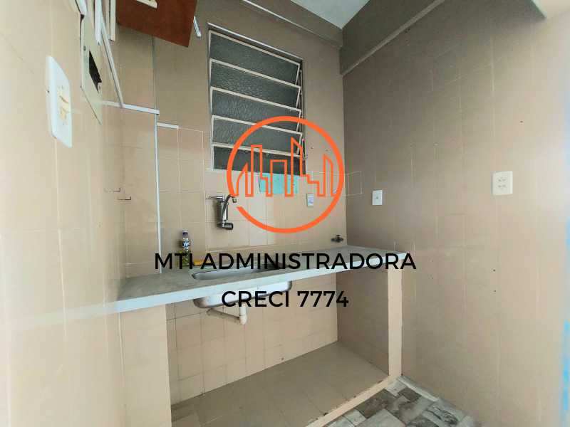0c325ba9-e3d0-4f80-adde-10be64 - 7