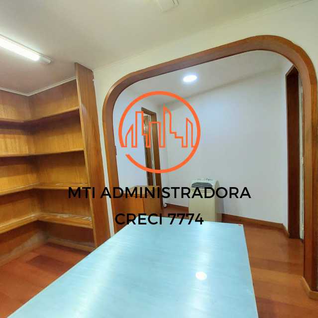 864d84eb-6e85-4d9b-9fe9-7faa19 - 15