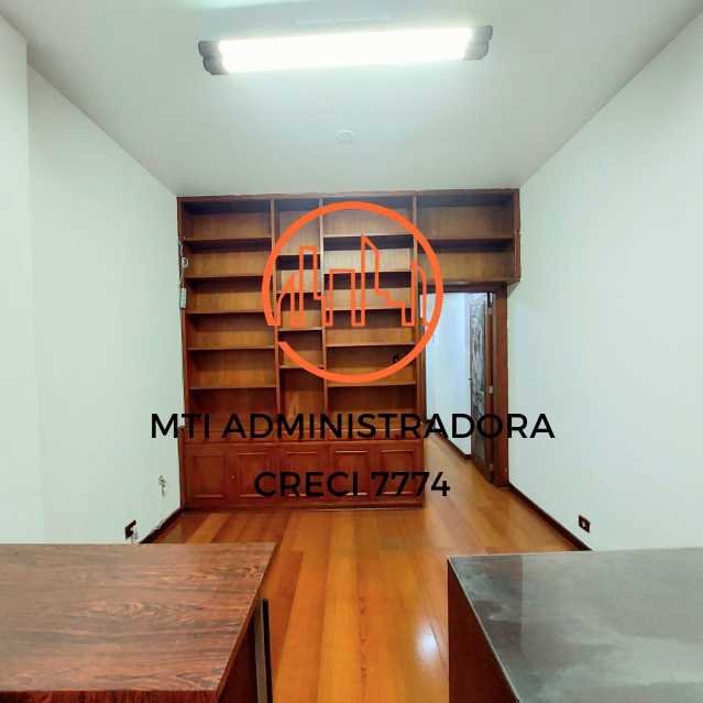 8825a072-d7fe-49ac-865f-c1048f - 12