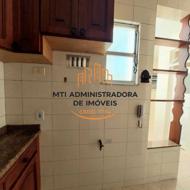 a8a3adf9-e2b6-4594-a3cb-2d8753 - 20