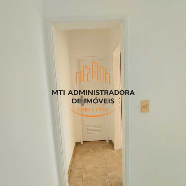 d29df33d-417c-4da2-b303-32e07f - 7