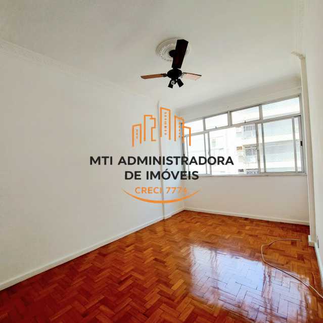 f898e797-e2e8-4ee2-a0f7-2568a8 - 4