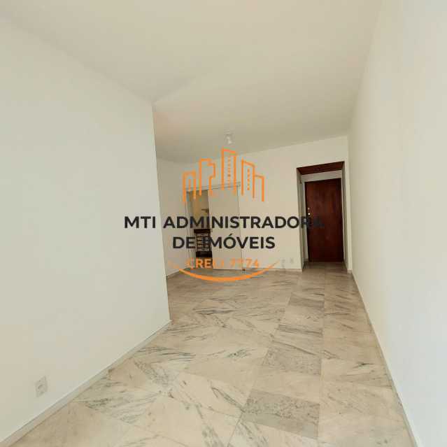 6ee6fabb-05b9-48e7-8903-9e82d9 - 6