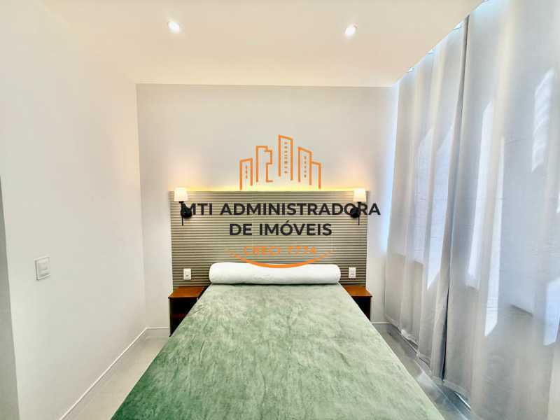 b8a7127c-daa6-4d35-b60e-2c5b1b - 14